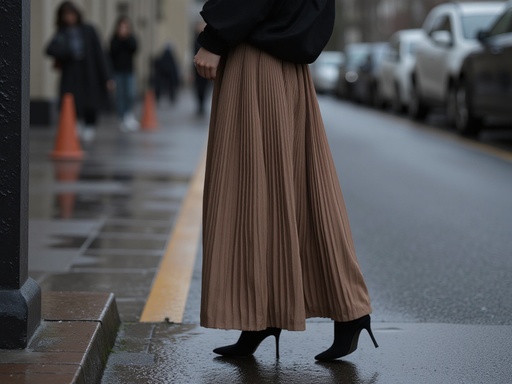 비에 젖은 도시 거리 - 무료 다운로드 가능한 도시 풍경