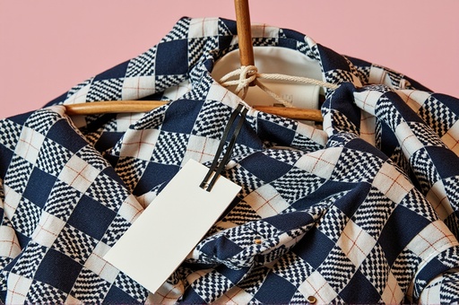 Minimalist Clothing Store - 무료 다운로드 가능한 Commercial Space