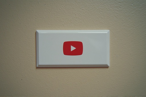 Clean white background - 무료 다운로드 가능한 Solid color background